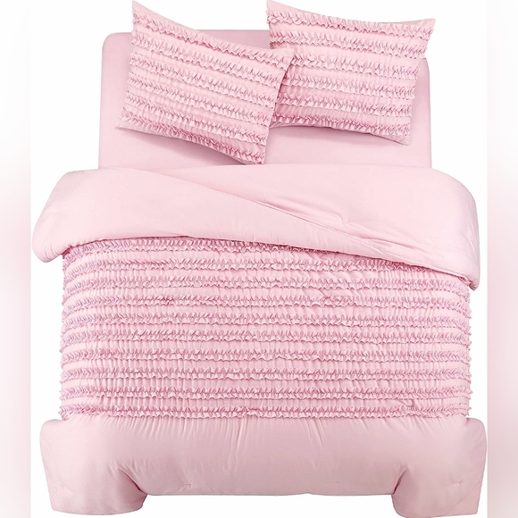 Ultra Soft Microfiber 3 Piece Ruffle Pleated Comforter Set (Pink, Full/Queen) - Picture 1 of 5